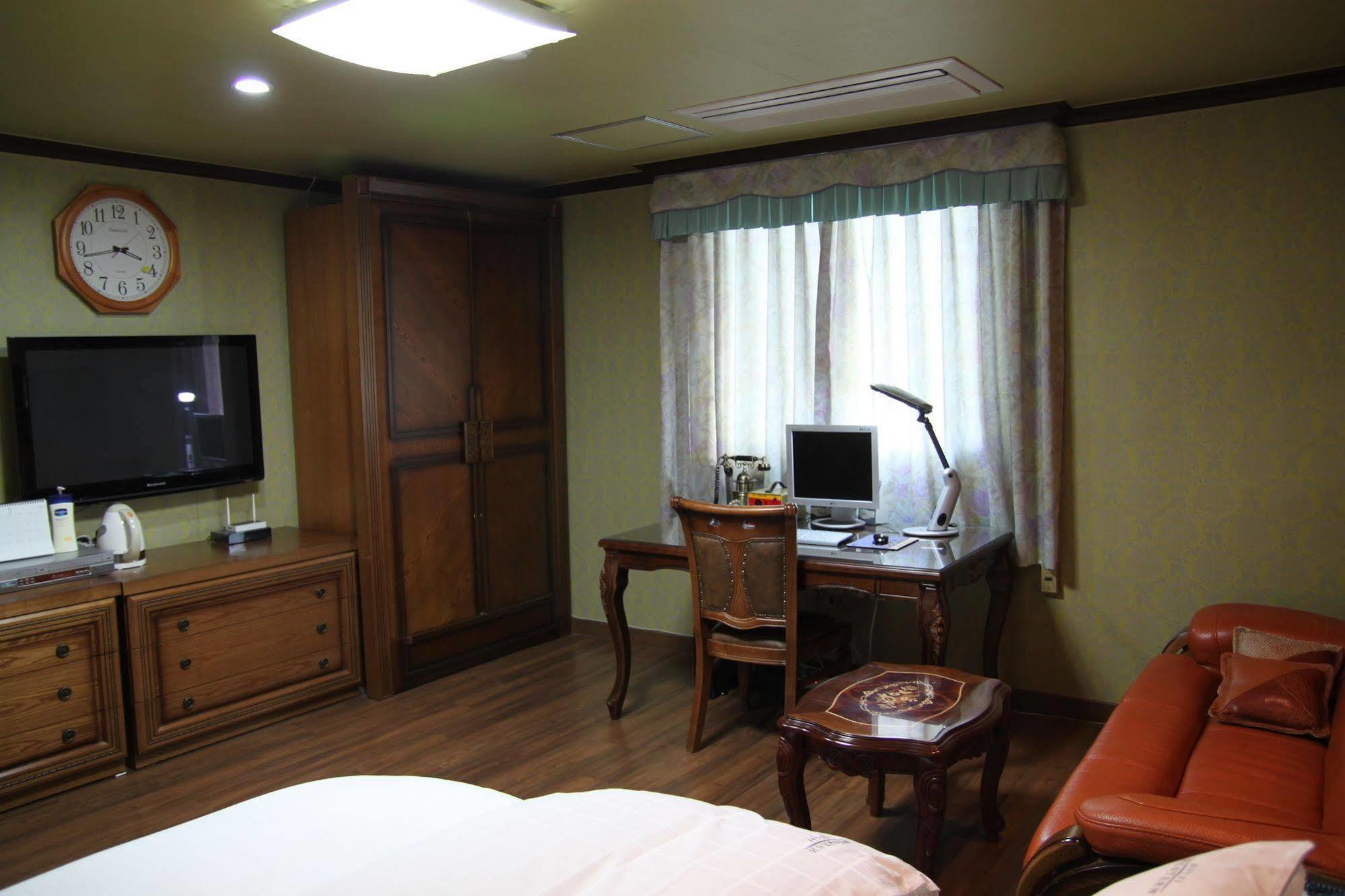 Gunsan Western Hotel Extérieur photo